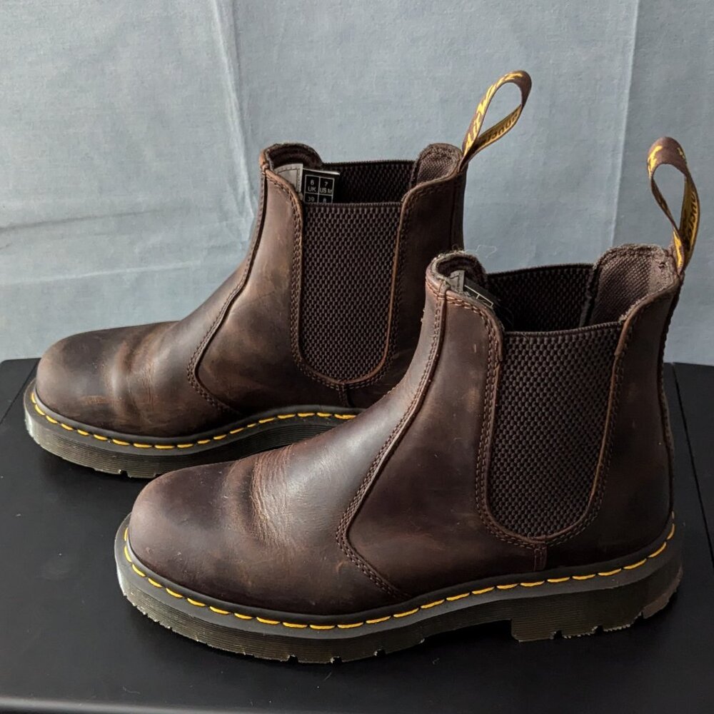 SLIP RESISTANT Dr. Martens Unisex Bex Chelsea Boot Dark Brown Crazy Horse M7/W8